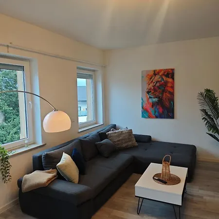 Borussia Park- 6 Personen Zentral Gute Lage Und Anbindung